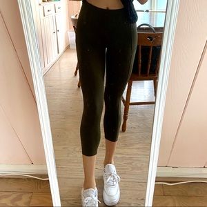 Lululemon Fast& Free Crop II 19”Nulux• Dark Olive